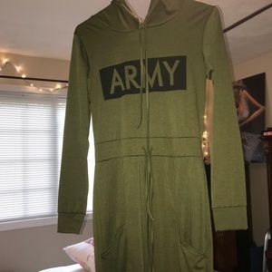 One piece olive green set